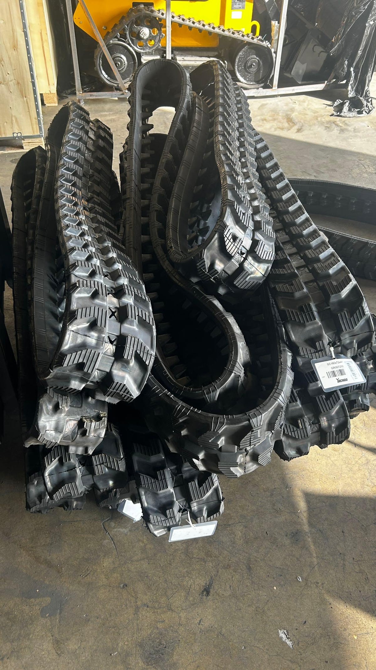 Heavy Duty Mini Skid Steers Track for YSRT14 | YSRT14LD