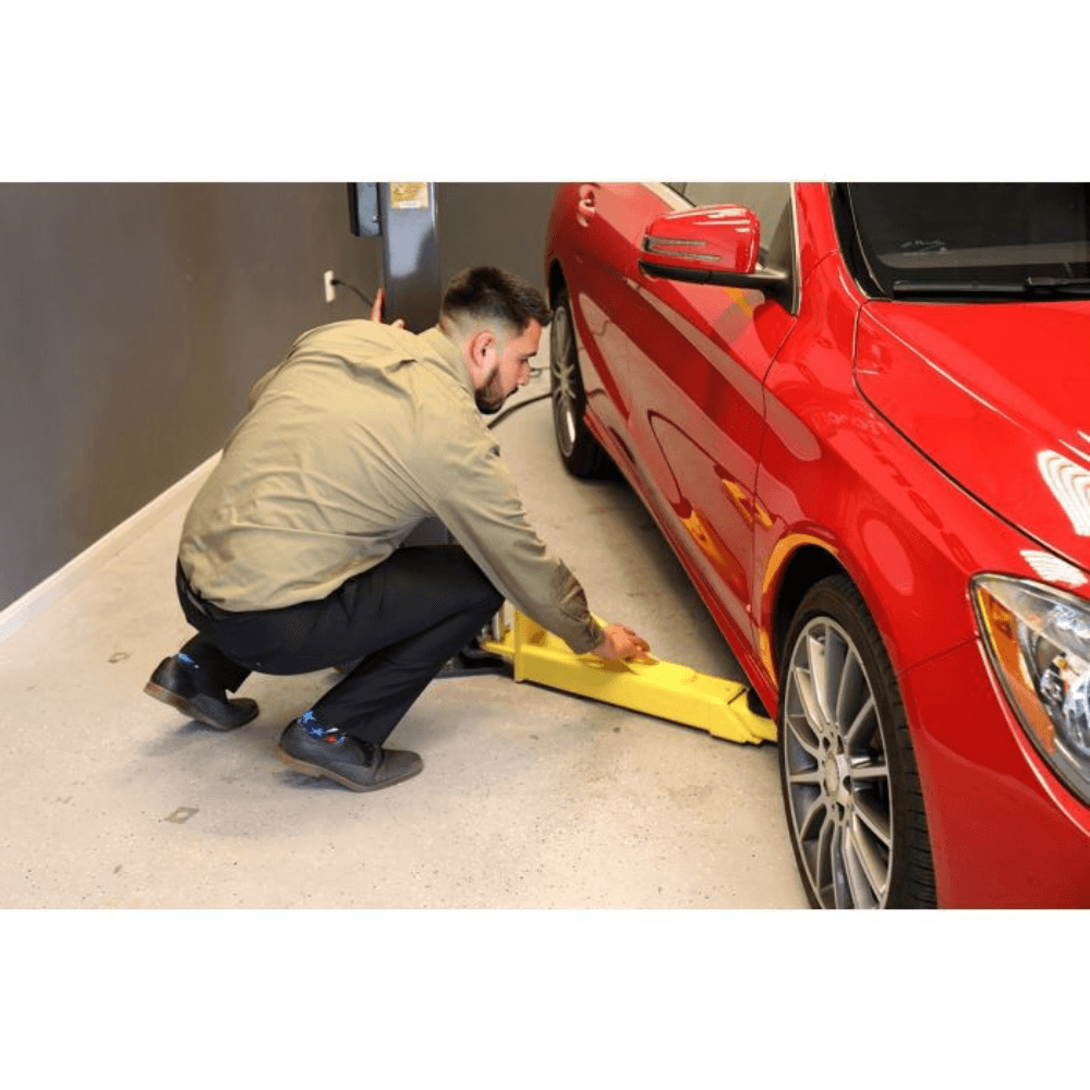 MaxJax M7K Portable Two-Post Car Lift 3175.1kg Capacity